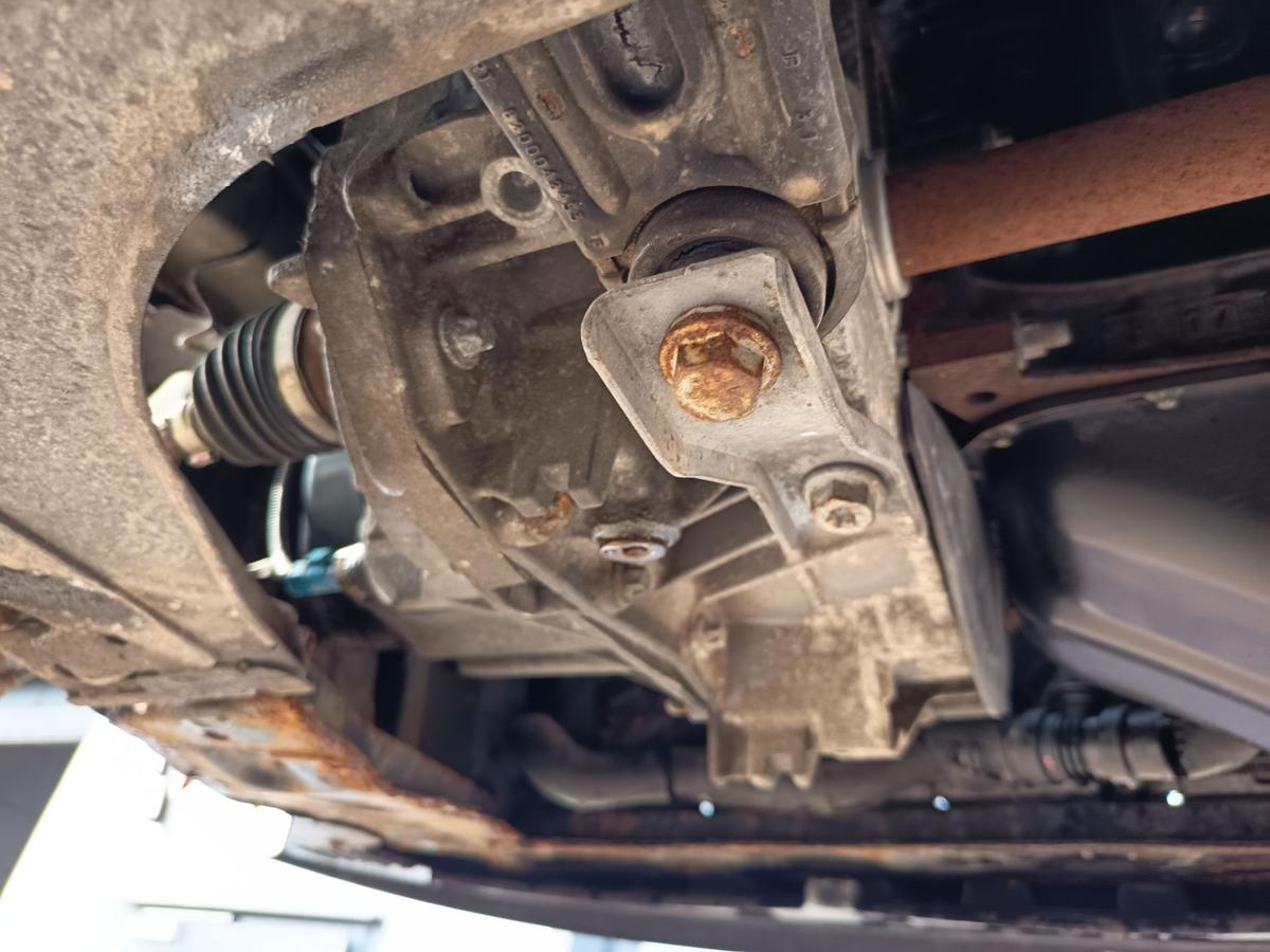 Renault Clio III original 5 Gang Schaltgetriebe f&uuml;r D4F740 1,2l 55kW 106tkm Bj06