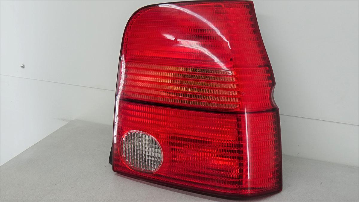 VW Lupo Rückleuchte Rücklicht rechts Bj2000 6X0945112D 38020748