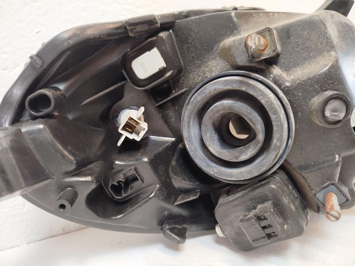Nissan Micra K12 Scheinwerfer Hauptscheinwerfer Frontscheinwerfer vorn rechts Nissan Micra K12 Scheinwerfer Hauptscheinwerfer Frontscheinwerfer vorn rechts
