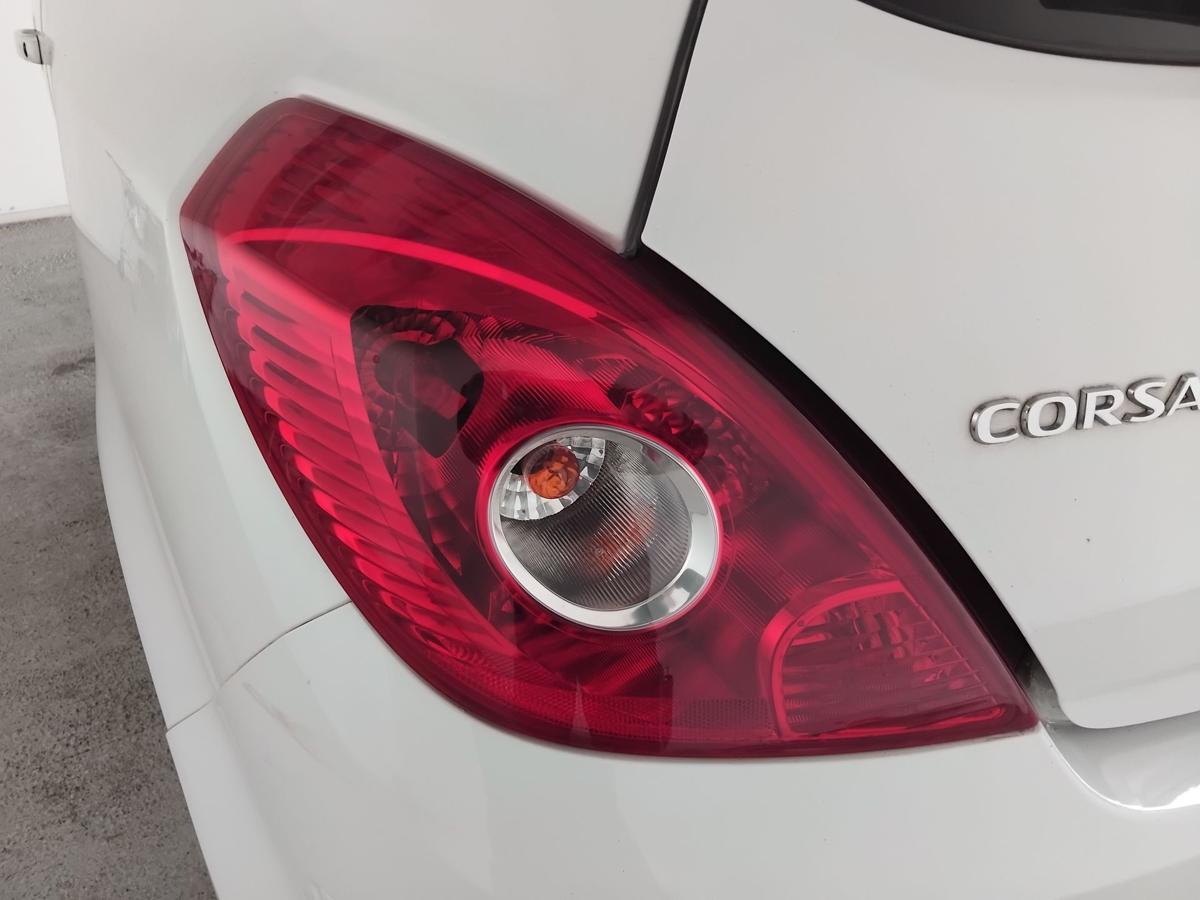 Opel Corsa D original R&uuml;ckleuchte Schlussleuchte links 3-T&uuml;rer BJ2011