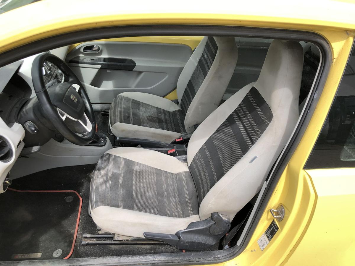 Seat Mii Typ AA Sitz vorn links Fahrersitz Stoff ohne Heizung 3 t&uuml;rer
