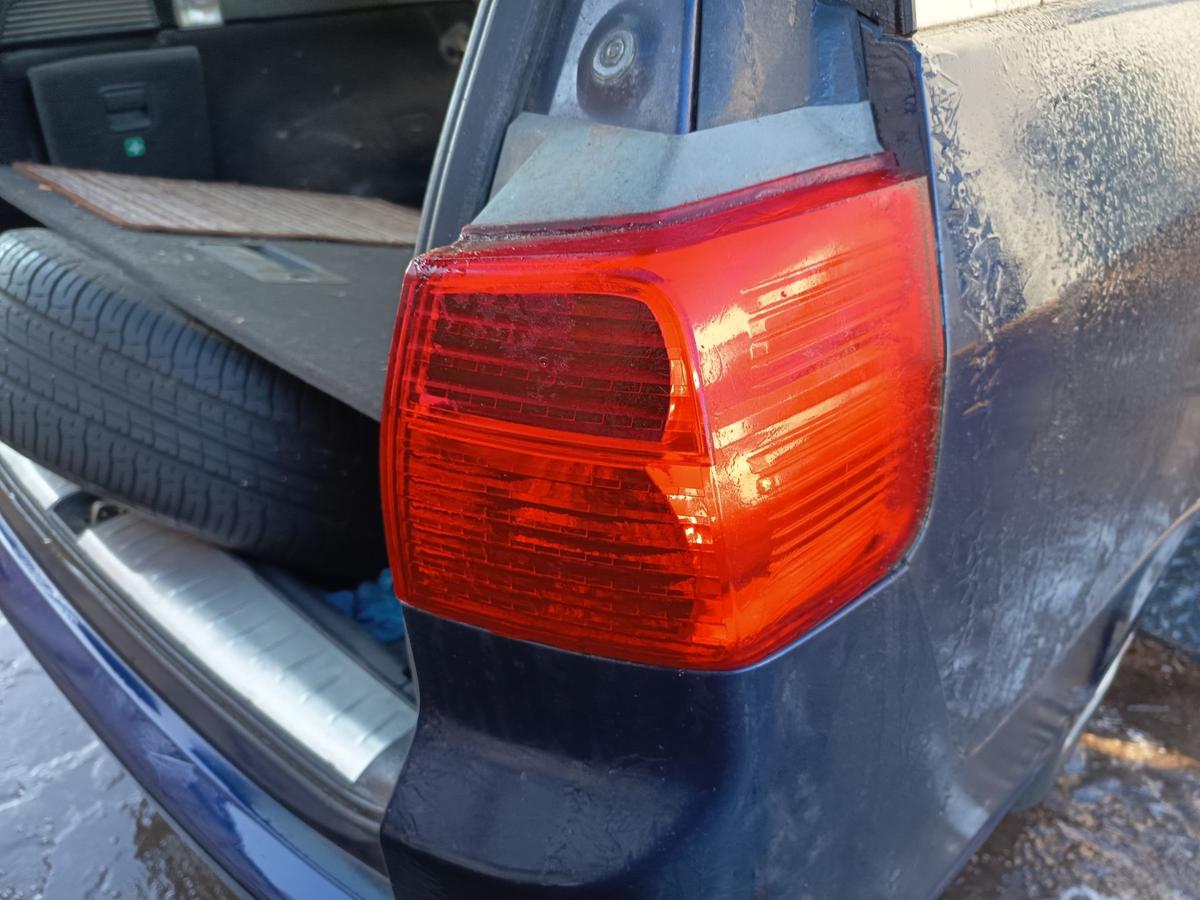 Honda Accord VII Tourer original R&uuml;ckleuchte rechts Heck/Schluss/Licht Bj 2006