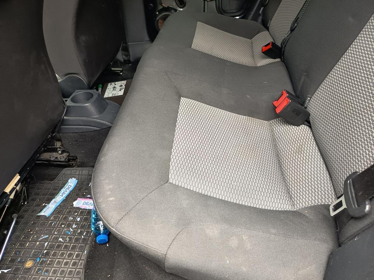 VW Polo V 6R 5t&uuml;rer original R&uuml;cksitzbank Stoff grau/anthrazit Bj 2012