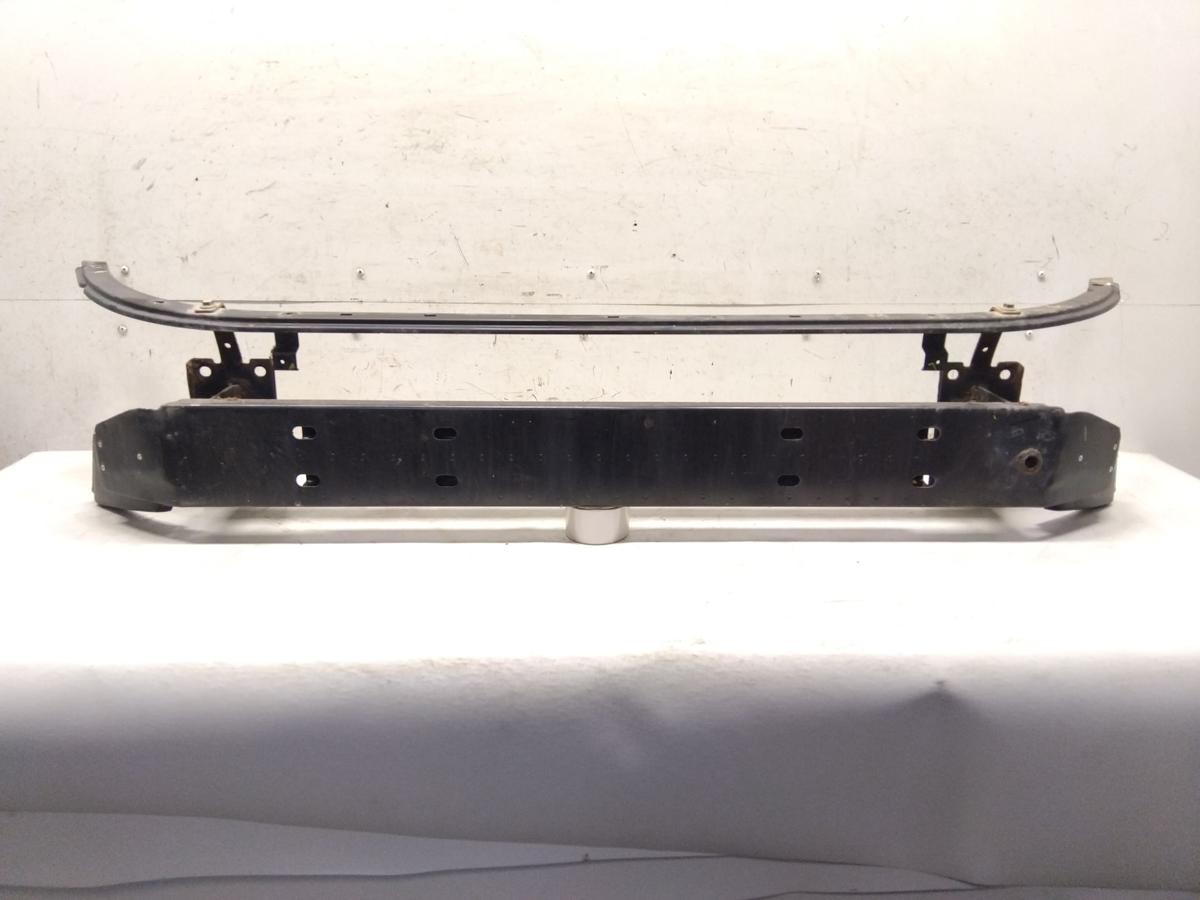 Peugeot Boxer 250 Facelift original Tr&auml;ger Verst&auml;rkung Sto&szlig;f&auml;nger vorn Bj.2017