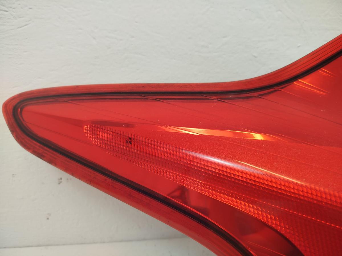 Ford Focus DYB Rückleuchte links Rücklicht Heckleuchte vom 5 türer Schlusslicht
