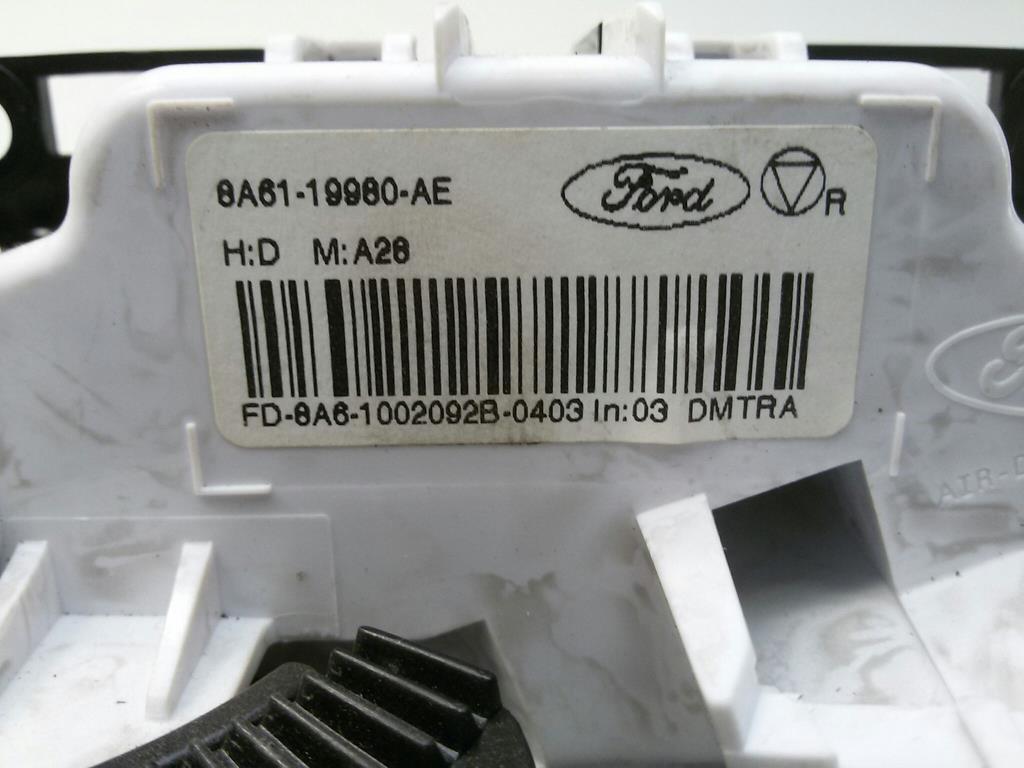 Ford Fiesta 8A6119980AE Heizungsbetätigung Heizungsregulierung 2AY BJ2010