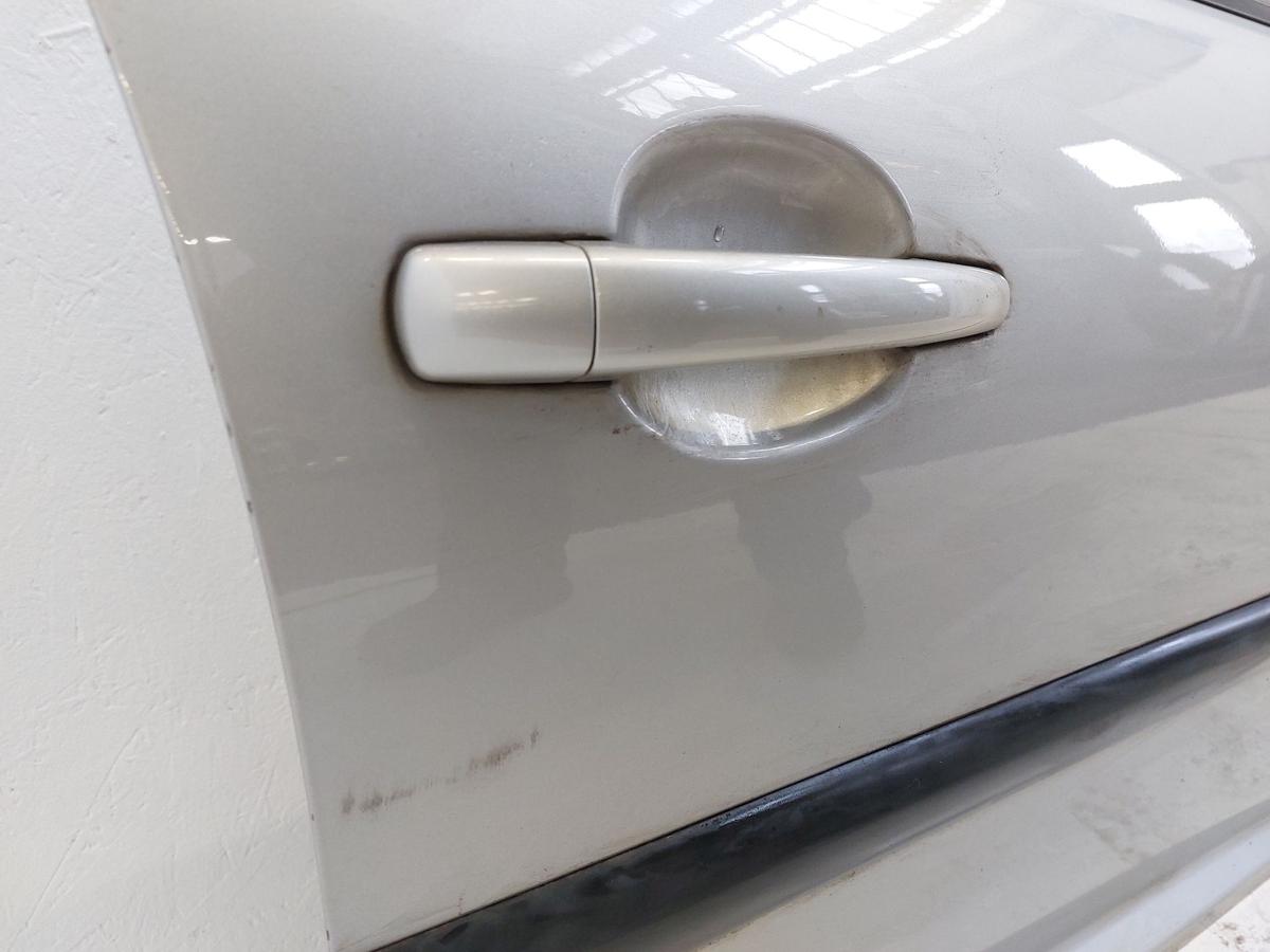 Peugeot 207 SW WE T&uuml;r vorn rechts Beifahrert&uuml;r ETS Aschgrau