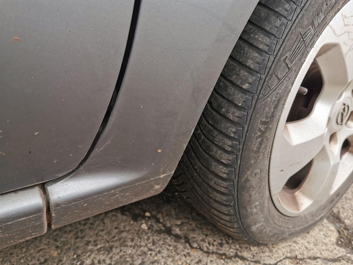 Opel Zafira B Kotflügel Fender Seitenwand vorn links Z155 Moonland grau met