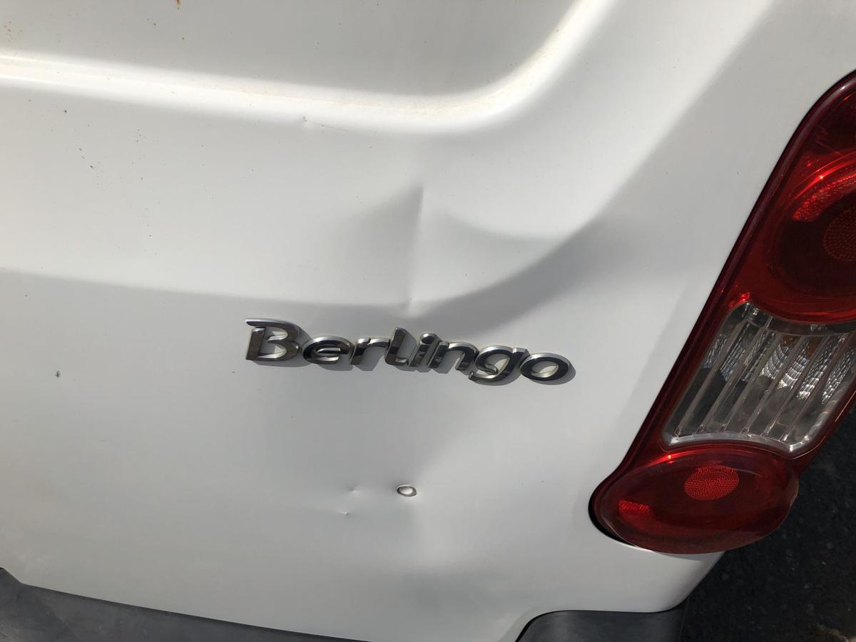 Citroen Berlingo B9 Kasten Heckt&uuml;r Fl&uuml;gelt&uuml;r rechts Heckfl&uuml;gelt&uuml;r SCHADEN
