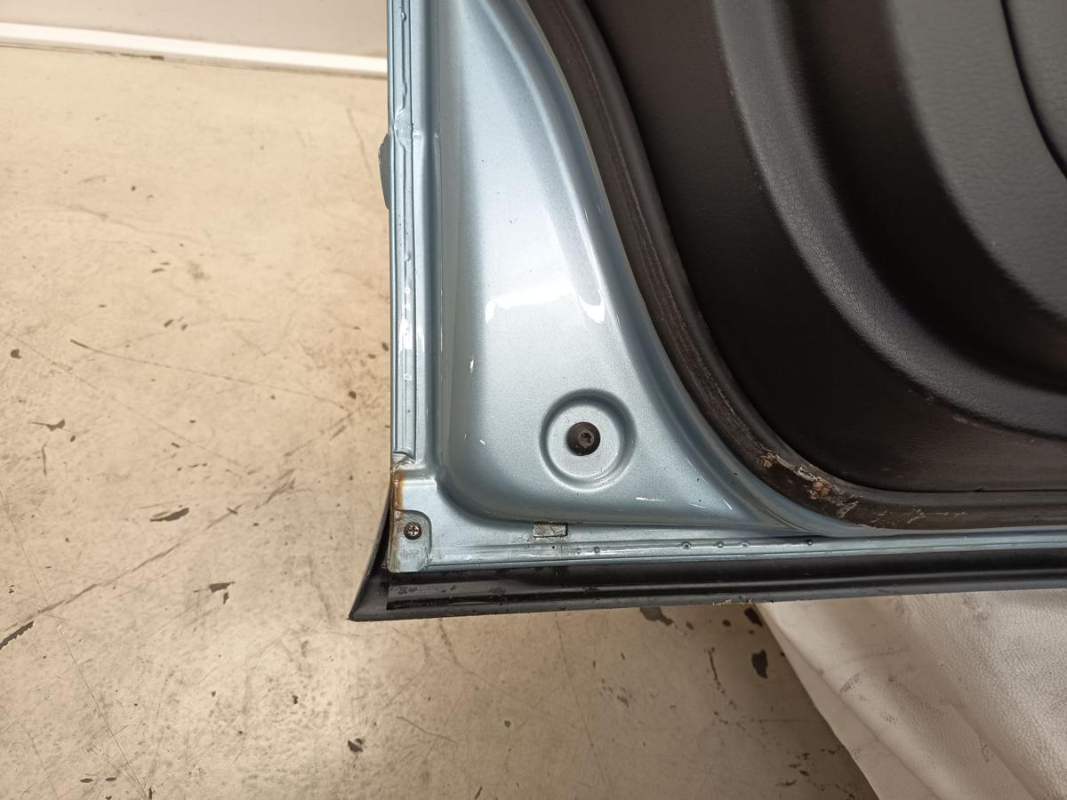 Audi A4 8E Avant original Tür vorn links LY5J-Liquidblaumet. Bj 2005