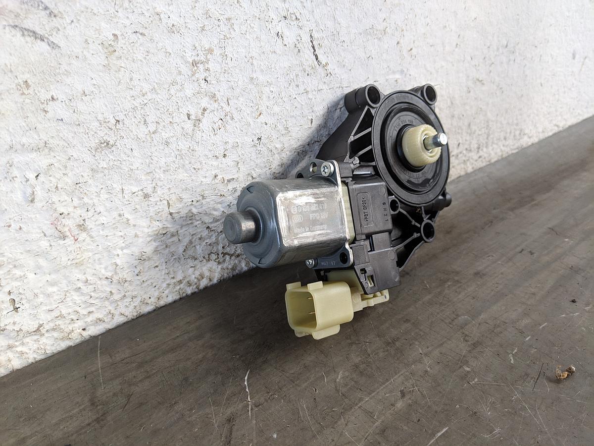 Ford Fiesta VI Motor Fensterheber vorne rechts 8A6114553B