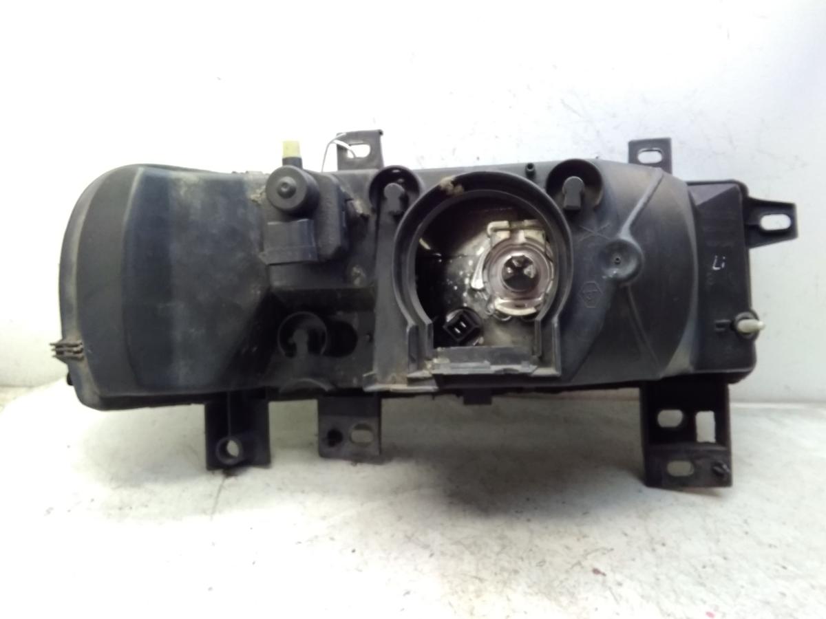 Renault Master BJ 2002 Scheinwerfer vorn links Lampe 7700352104F 97-03