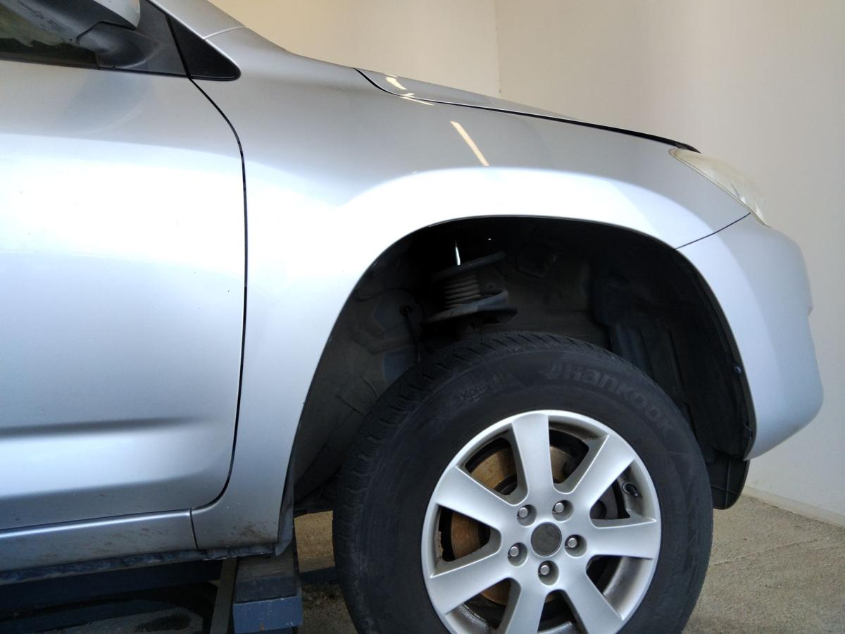 Toyota Rav4 3 original Kotflügel vorn rechts classic silbermetallic 1F7 BJ2010