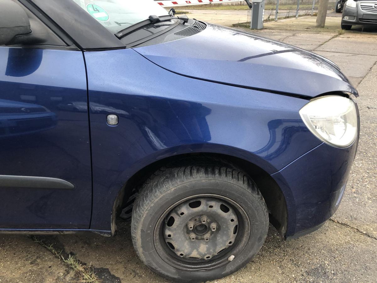 Skoda Fabia 2 Typ 5J Kotfl&uuml;gel vorn rechts Beifahrerseite LF5Q Storm Blau 06-14