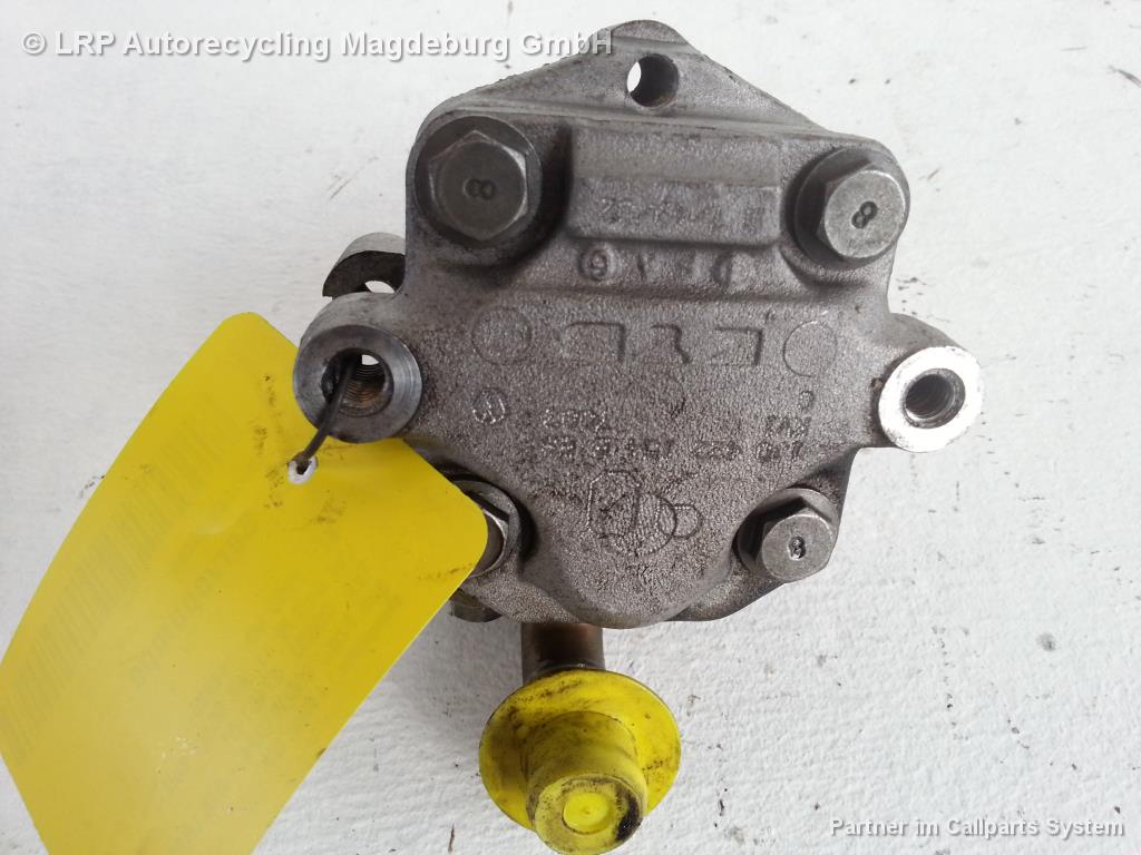 VW Golf 4 1J Bj.03 Servopumpe Pumpe Servolenkung 1J0422154B KYB