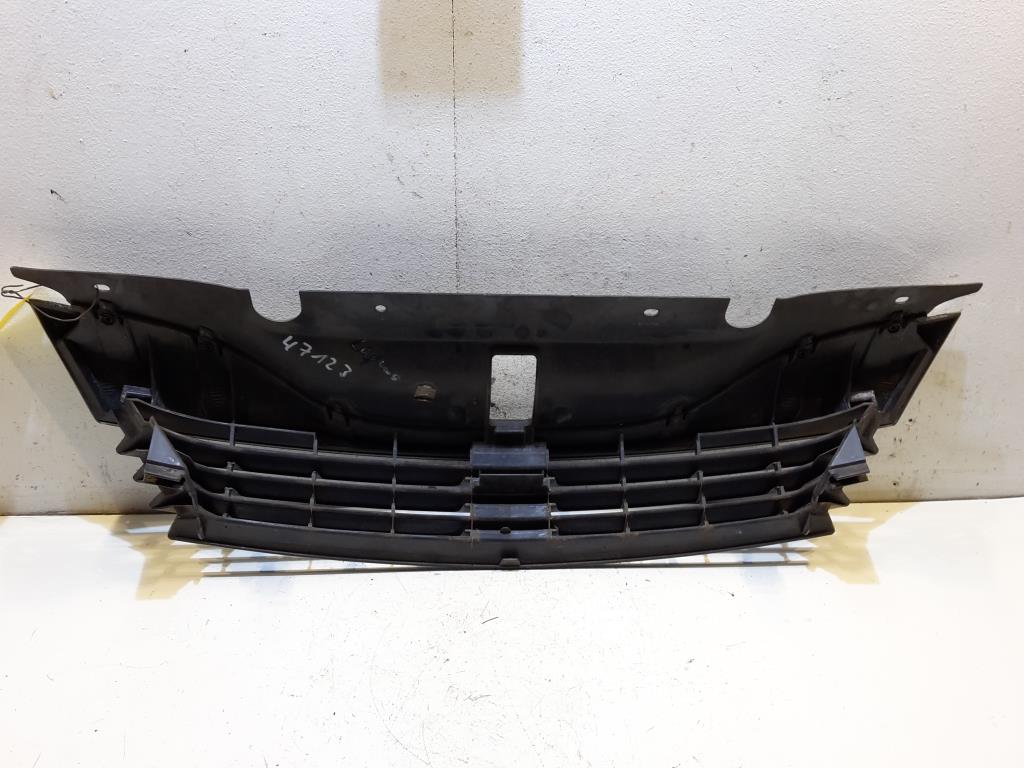 Renault Laguna 2 II BJ 2003 Kühlergrill Grill Frontgrill Silber 8200012581