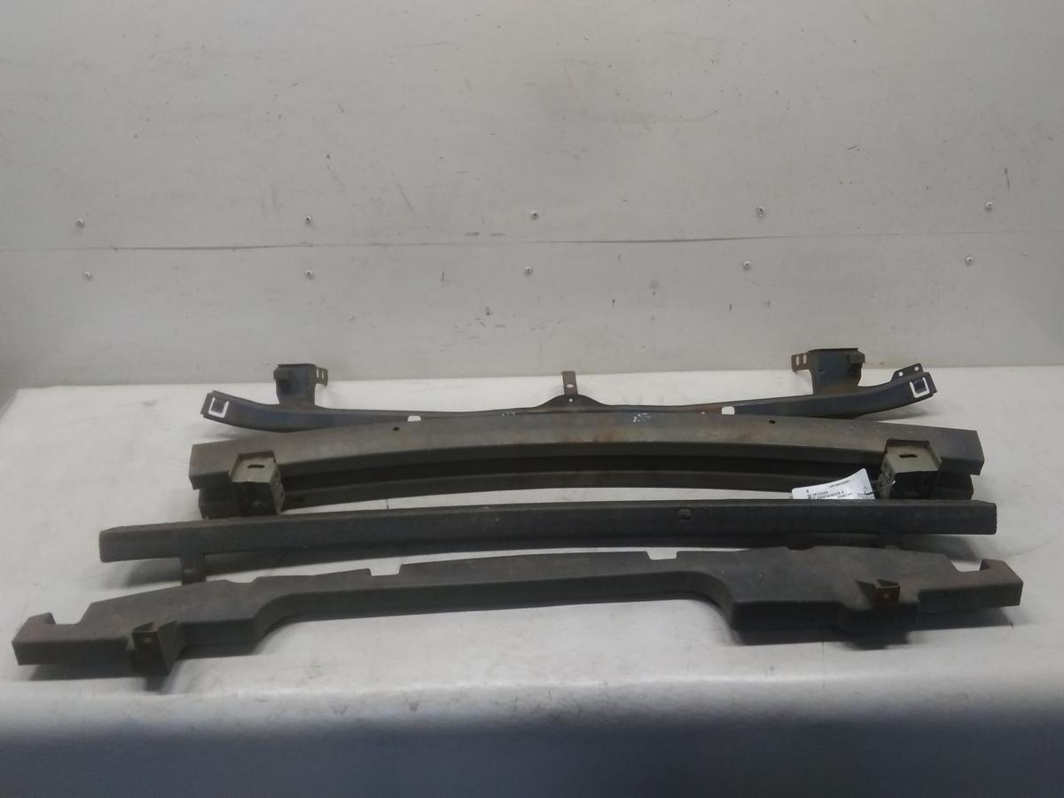 Nissan Almera Tino original Satz Träger Verstärkungen Stoßfänger vorn Bj.2002