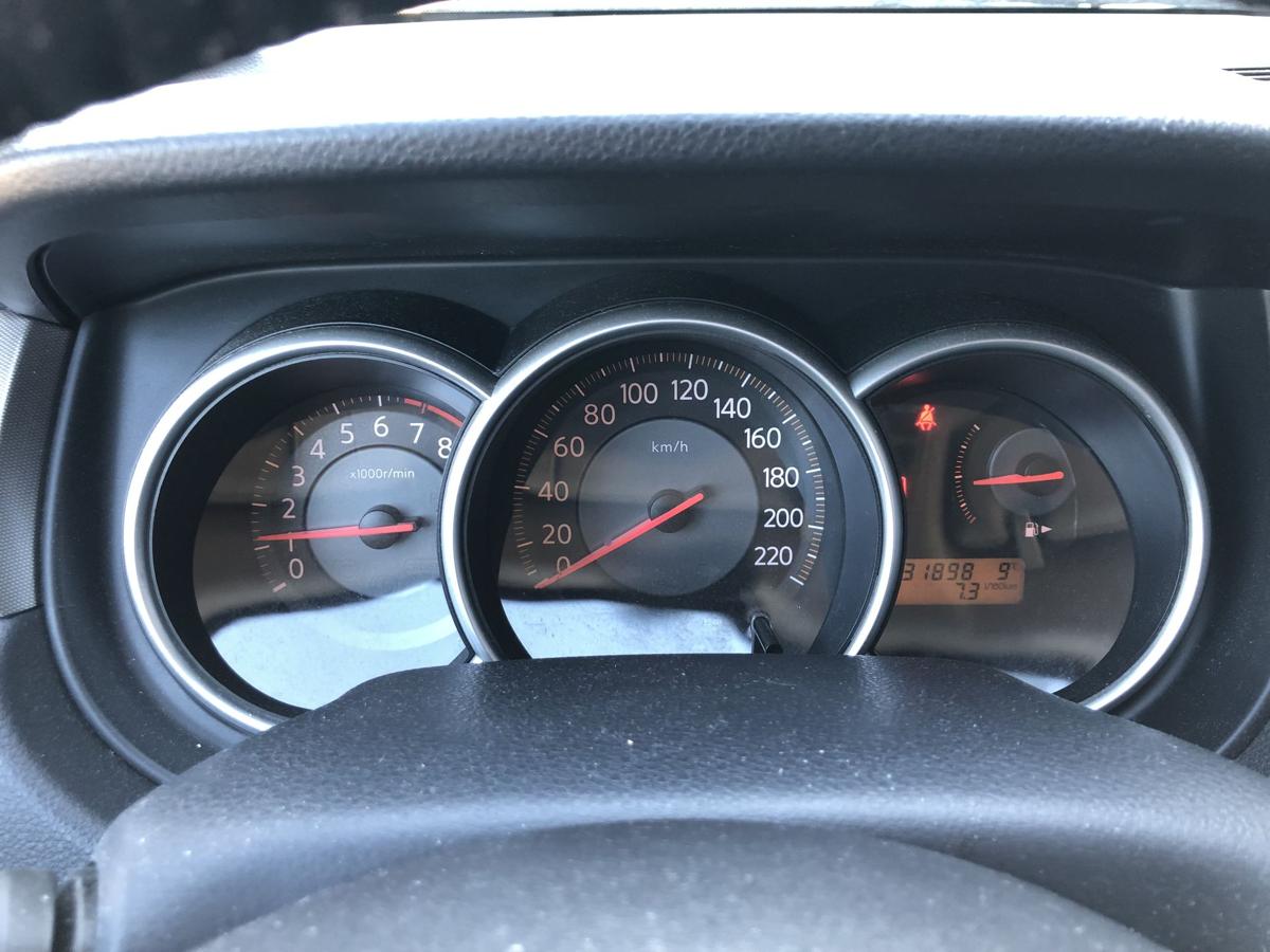 Nissan Tiida C11 Motor Benzinmotor 1.6 81kw HR16DE 131tkm Test und Video