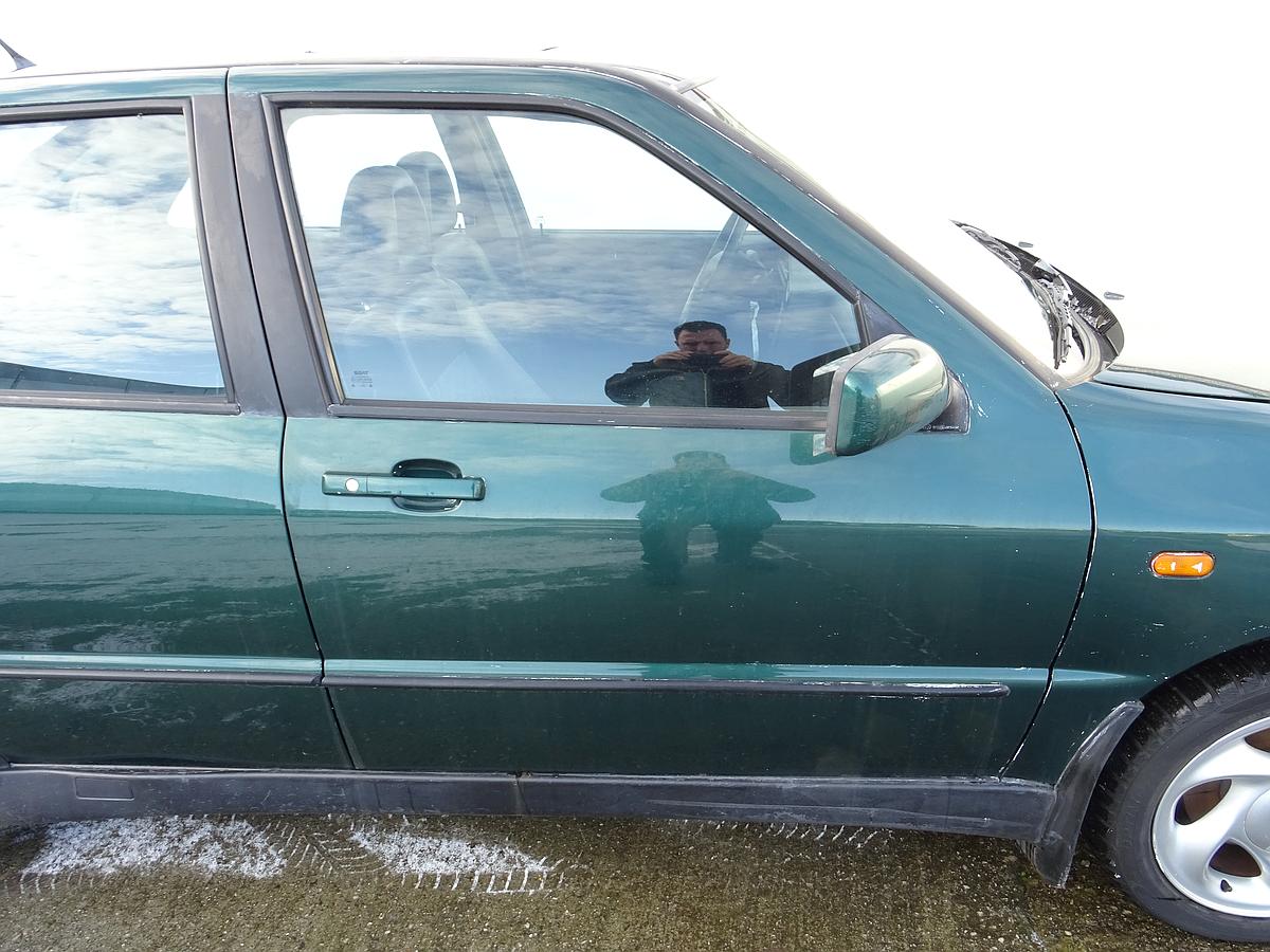 Seat Toledo 1 1L Tür vorn rechts Beifahrertür LS6T Yucagrün BJ1997