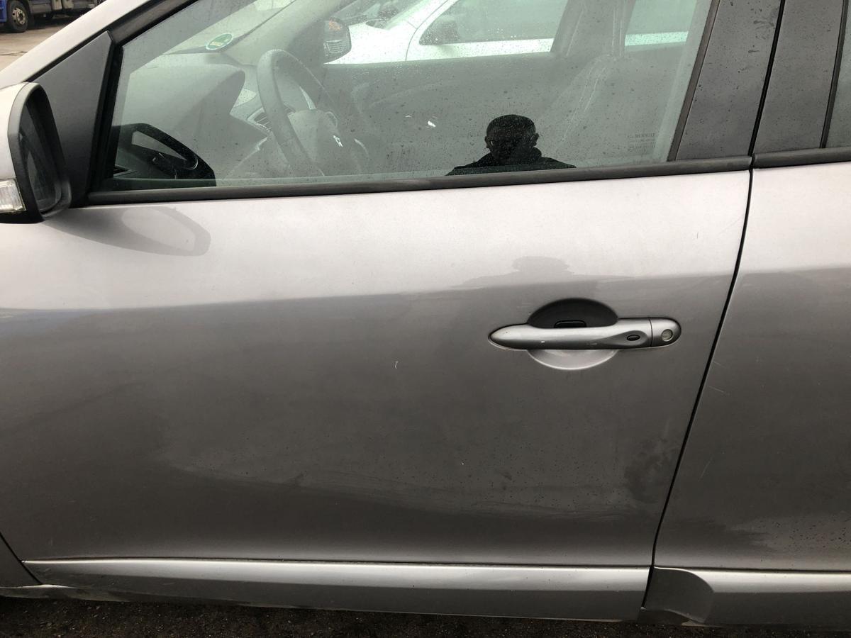 Renault Megane III 3 T&uuml;r vorn links Fahrert&uuml;r im Rohbau TEKNG graumet Rohbau