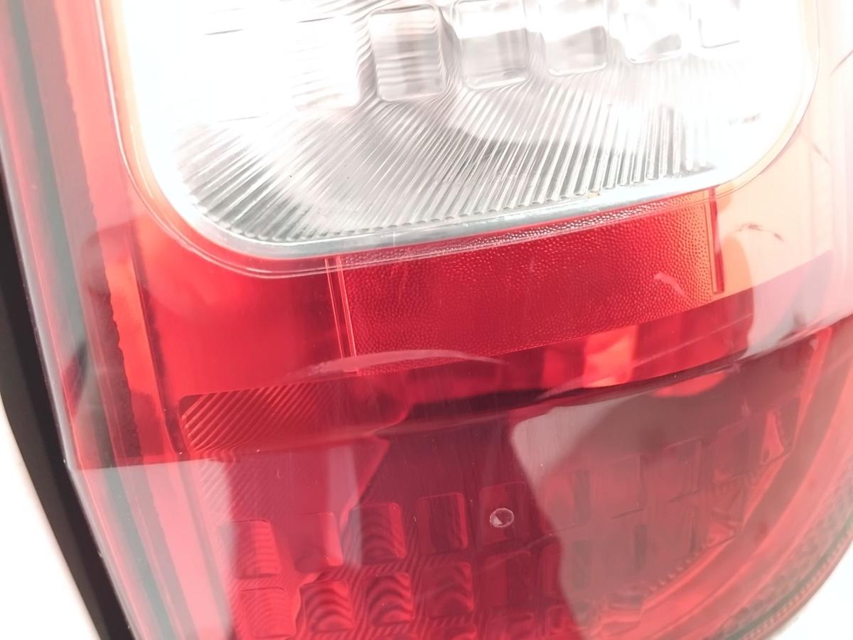Ford Fusion JU2 original Rückleuchte Schlussleuchte rechts Facelift BJ2011