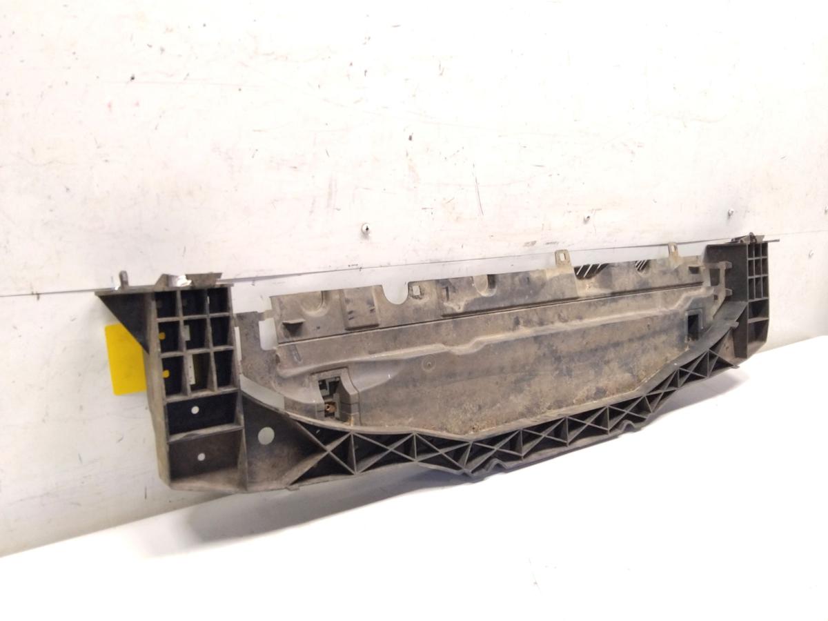 Peugeot 207 SW original Plastikträger Verstärkung Stoßfänger vorn unten Bj.2007