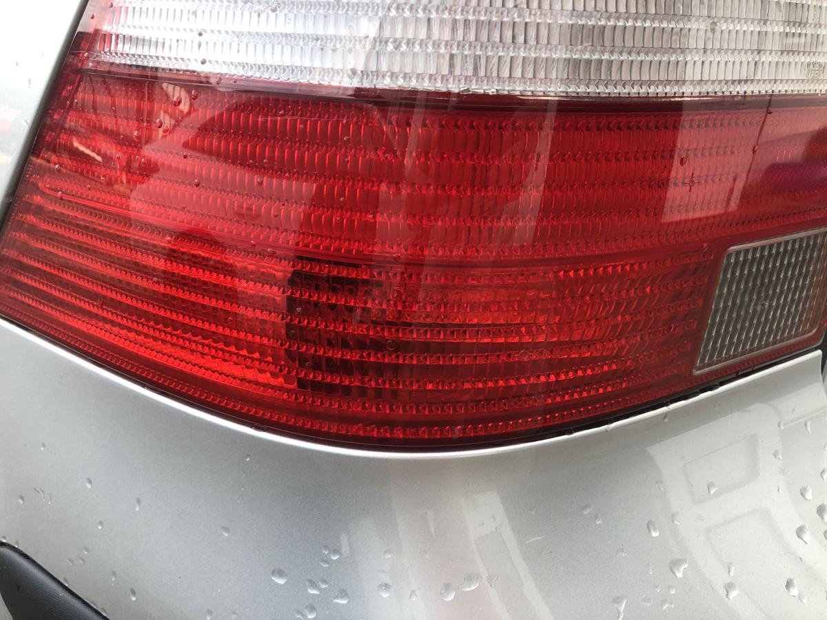 VW Golf 4 IV 1J R&uuml;ckleuchte links R&uuml;cklicht Heckleuchte 3/5-t&uuml;rer Pacific
