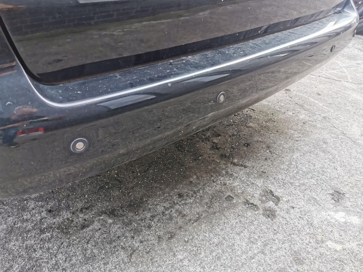 Hyundai Trajet FO Stossfänger Stossstange Bumper hinten EB Ebony Black TEXT
