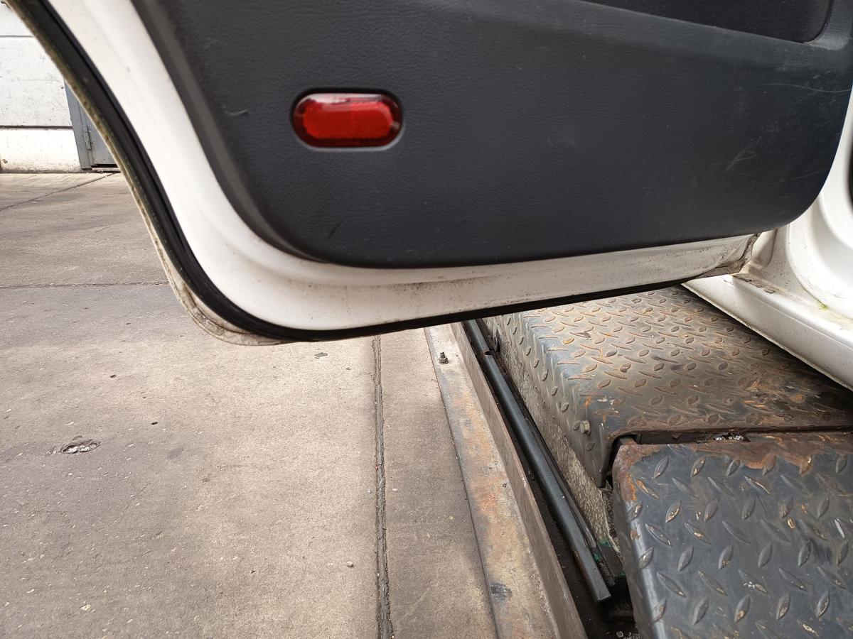 VW Touran 1T original T&uuml;r hinten links LB9A Candyweiss Baujahr 2004