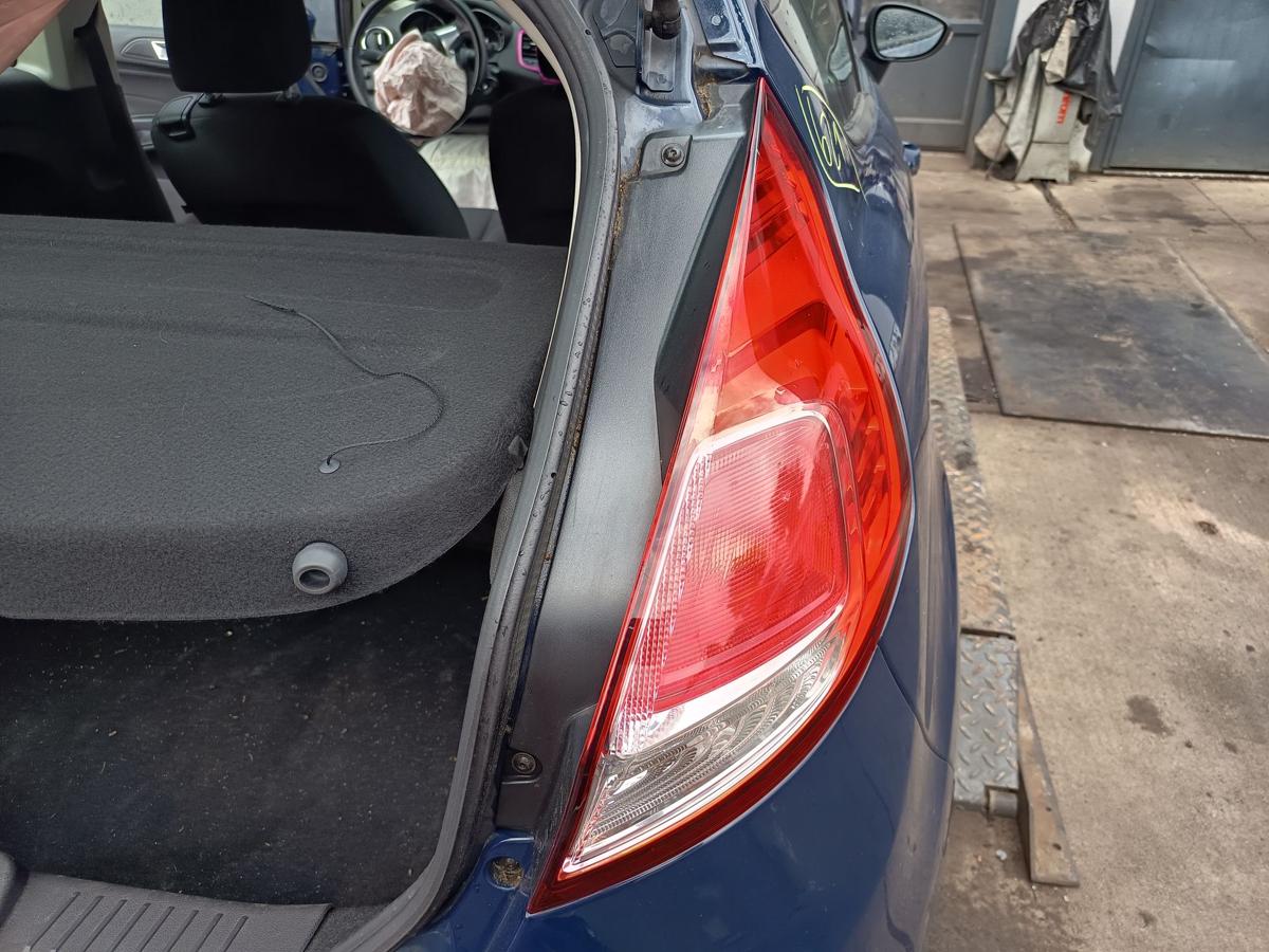 Ford Fiesta Mk7 original R&uuml;ckleuchte rechts Heck Schlusslicht Bj 2013