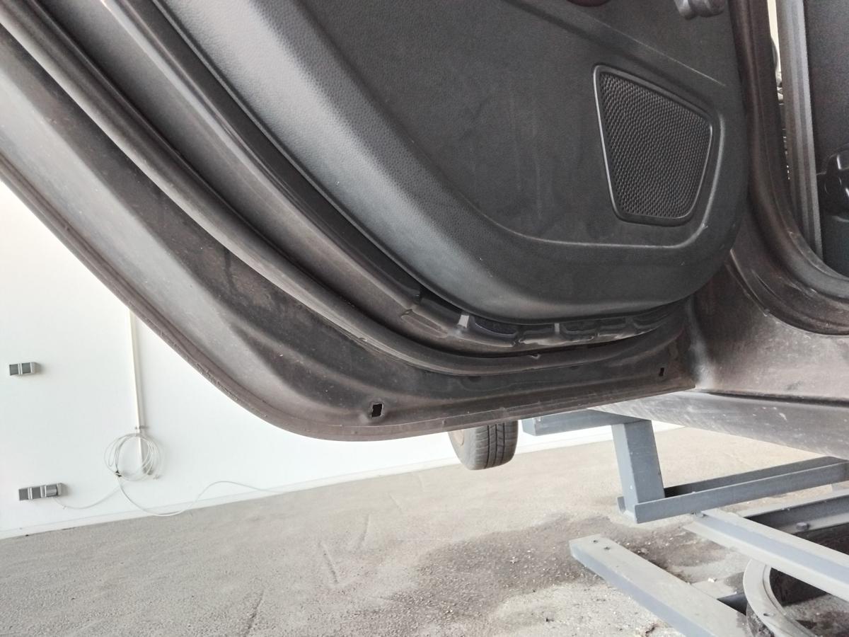 Ford Fiesta JA8 Tür hinten links Royal-Grau Metallic BJ2009