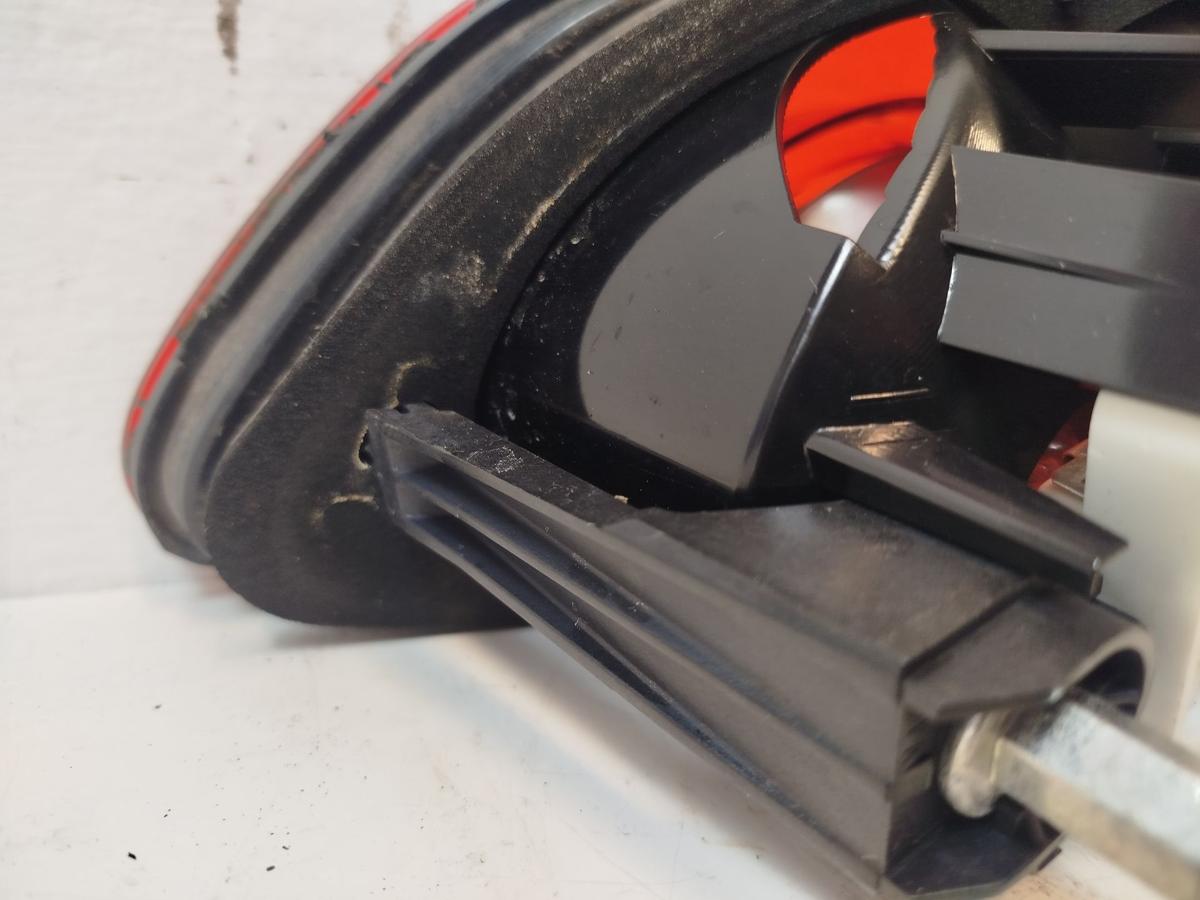 VW Passat CC R&uuml;ckleuchte links innen R&uuml;cklicht Heckleuchte Innenteil