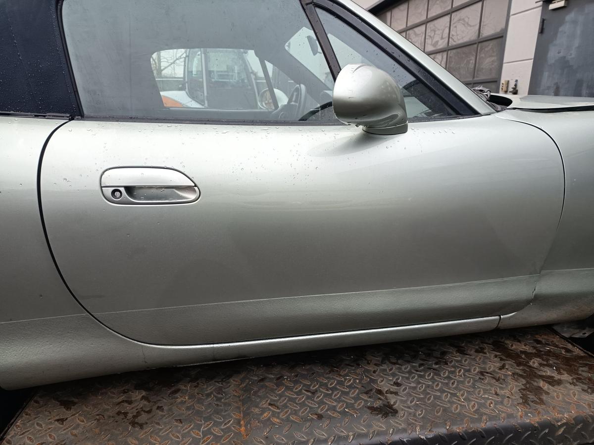 Mazda MX-5 NB orig T&uuml;r rechts Beifahrert&uuml;r Cabrio 24V Cerrionsilber Bj 2003