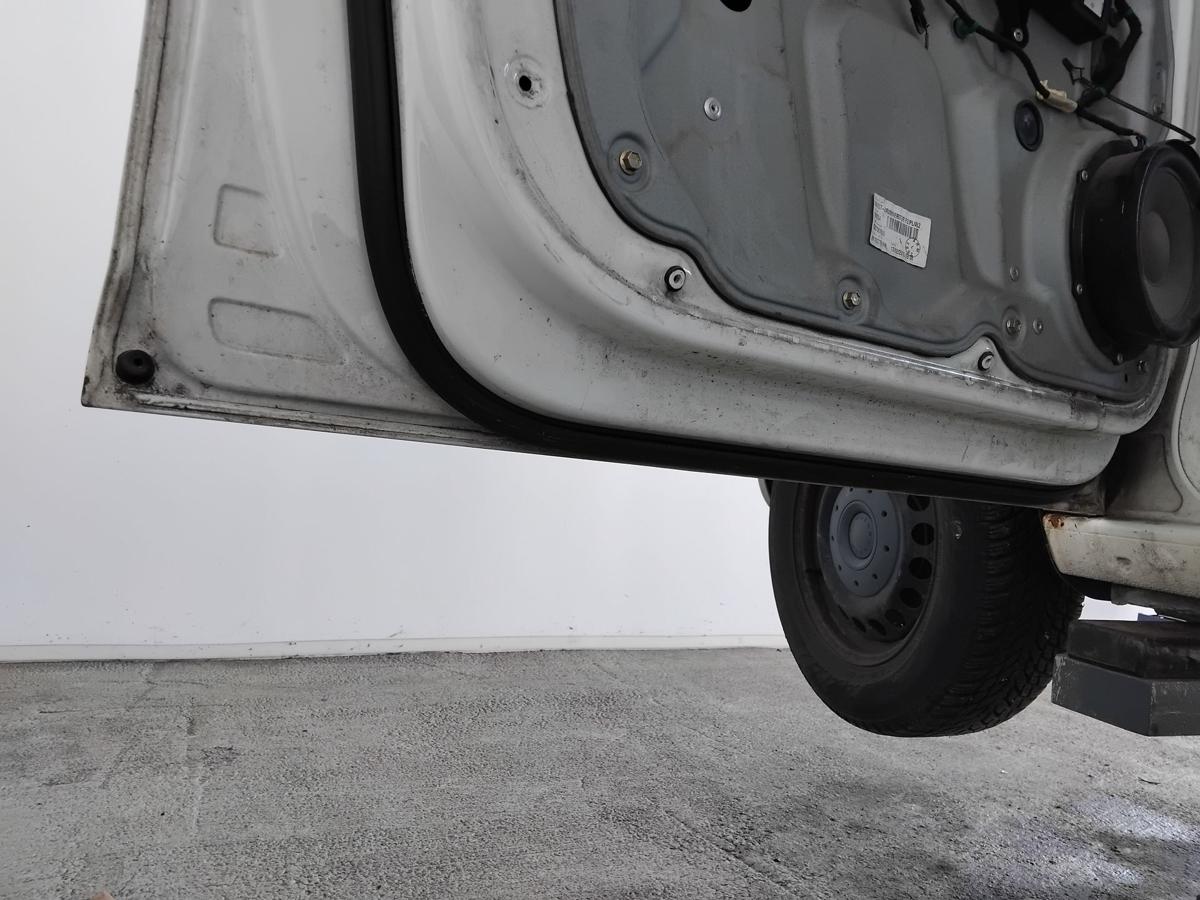 VW Caddy 2K T&uuml;r vorn links Fahrert&uuml;r candyweiss LB9A BJ2005