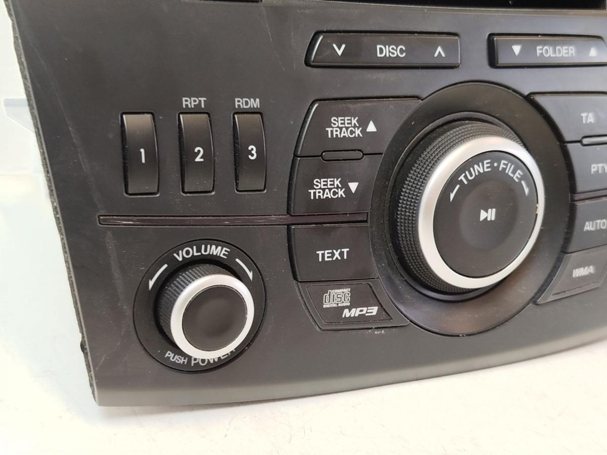 Mazda 3 BL Radio Autoradio mit CD und MP3 kein Code vorhanden OEM