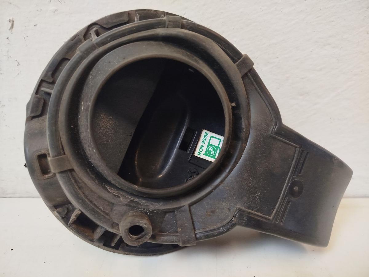 Citroen DS3 Sport Chic Tankklappe Tankdeckel Tankverschluss KTH Thorium Grau