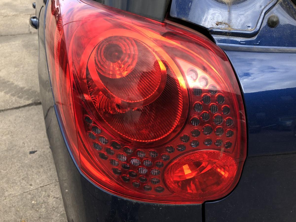 Peugeot 207SW R&uuml;ckleuchte links R&uuml;cklicht Heckleuchte Schlusslicht Licht hinten