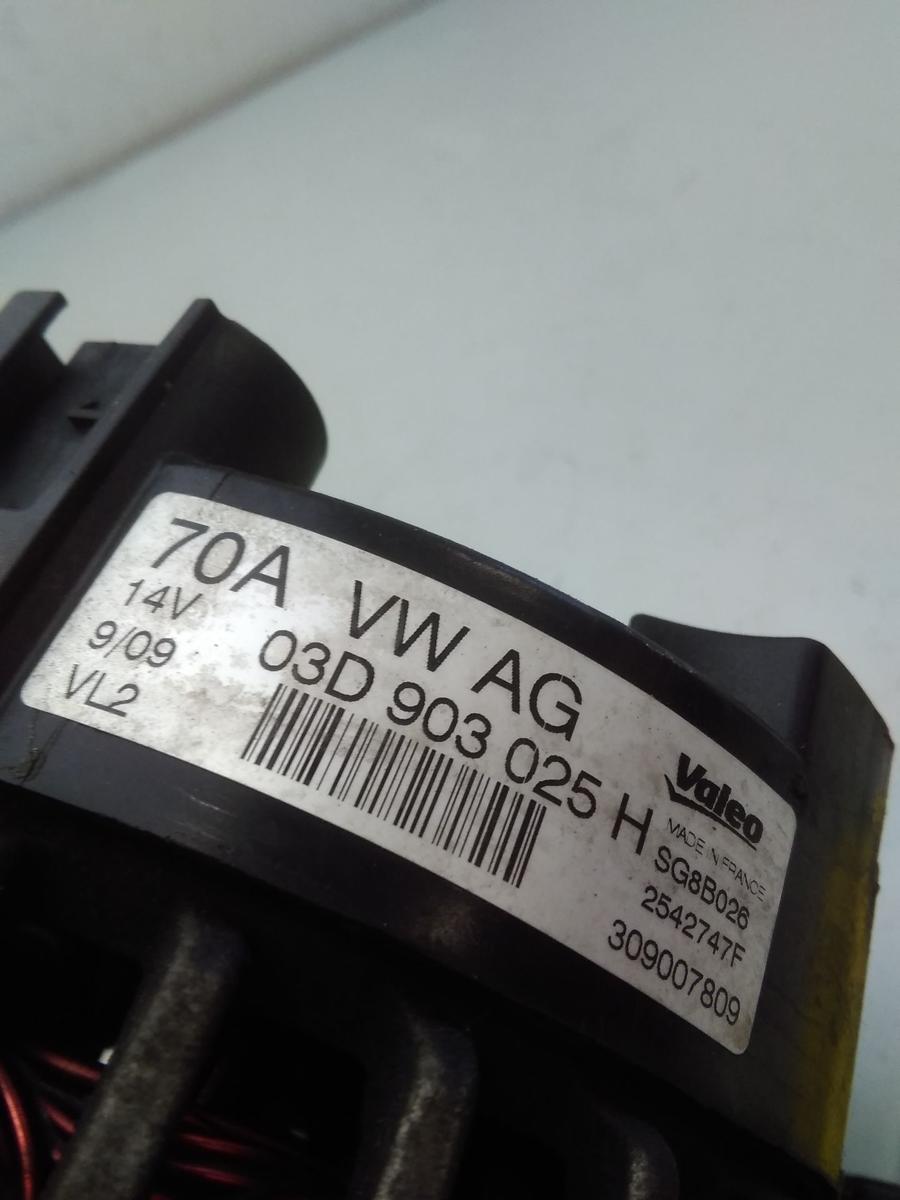 Skoda Fabia 2 5J original Lichtmaschine Generator 70A 1.2 44kw Bj.2009