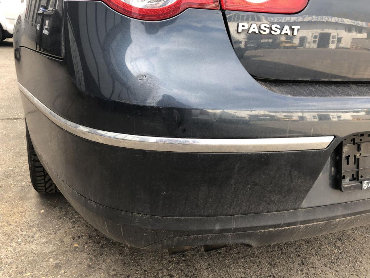 VW Passat 3C B6 Sto&szlig;f&auml;nger hinten Hecksch&uuml;rze Limousine LC5F Blue Graphit