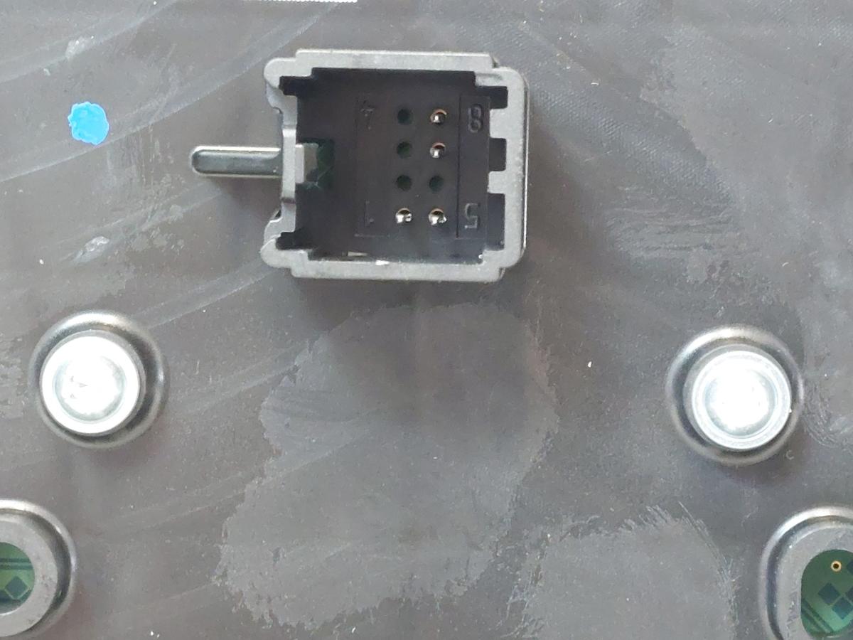 Ford Focus DYB CEW Turnier Radiobedienung Bedienteil Radio OEM