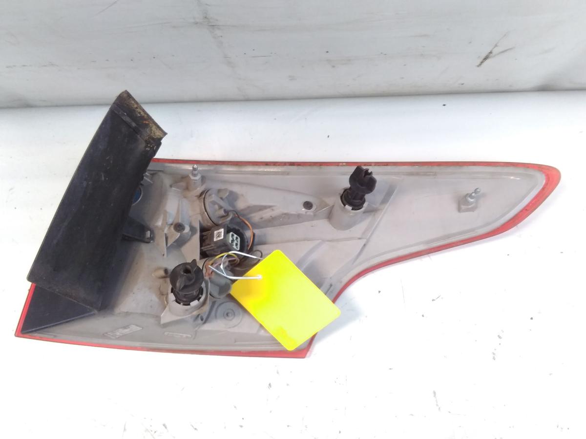 Ford Focus 3 Kombi Facelift original R&uuml;ckleuchte Heckleuchte links Bj.2015