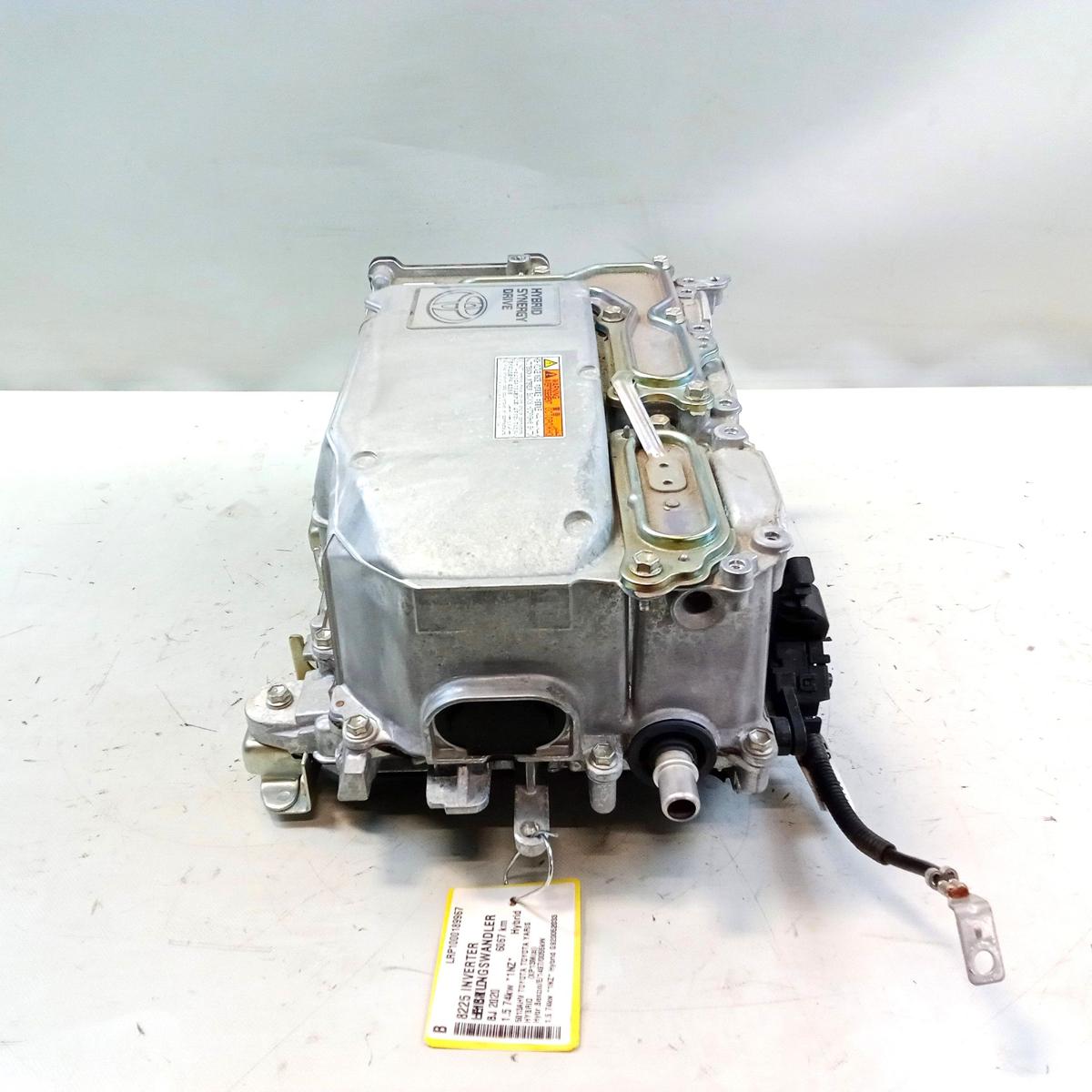 Toyota Yaris 3 Hybrid XP13 Ph.3 original Inverter Leistungswandler Hybrid BJ2020