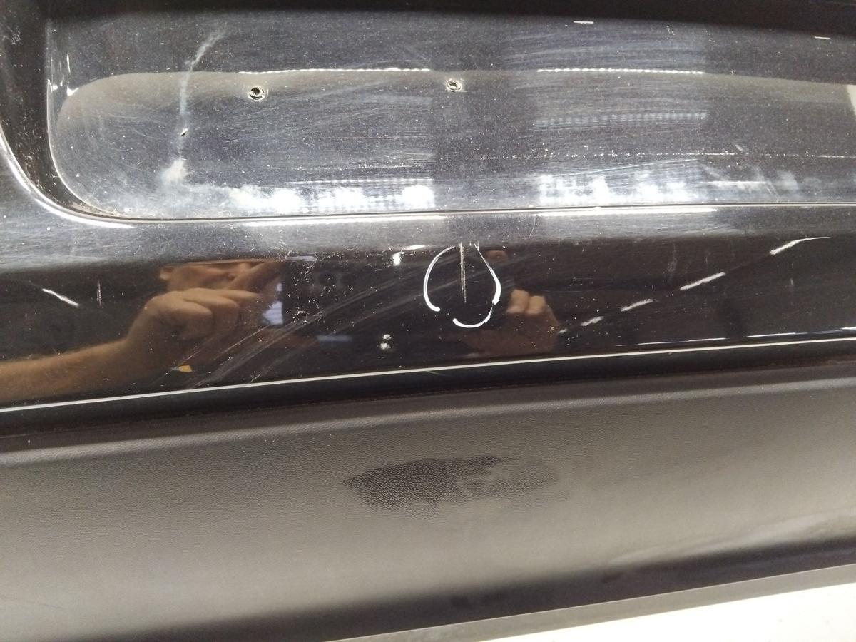 VW Golf 6 original Sto&szlig;f&auml;nger Sto&szlig;stange hinten Flie&szlig;heck BJ2011 LC9X Deep Black