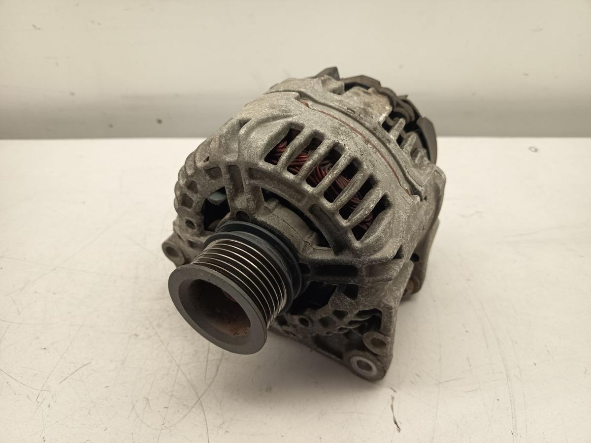 Skoda Fabia 6Y original Lichtmaschine 1.4 55kW Benzin 90A Bj 2004