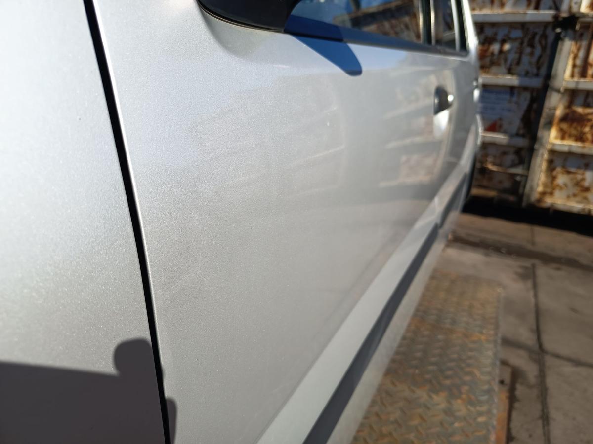 Suzuki Ignis I original T&uuml;r vorn links Fahrer Z2S Silber Bj 2001