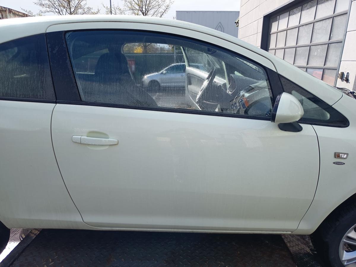 Opel Corsa D 3t&uuml;rer original T&uuml;r rechts Beifahrer Z30R Guacamolewei&szlig; Bj 2012