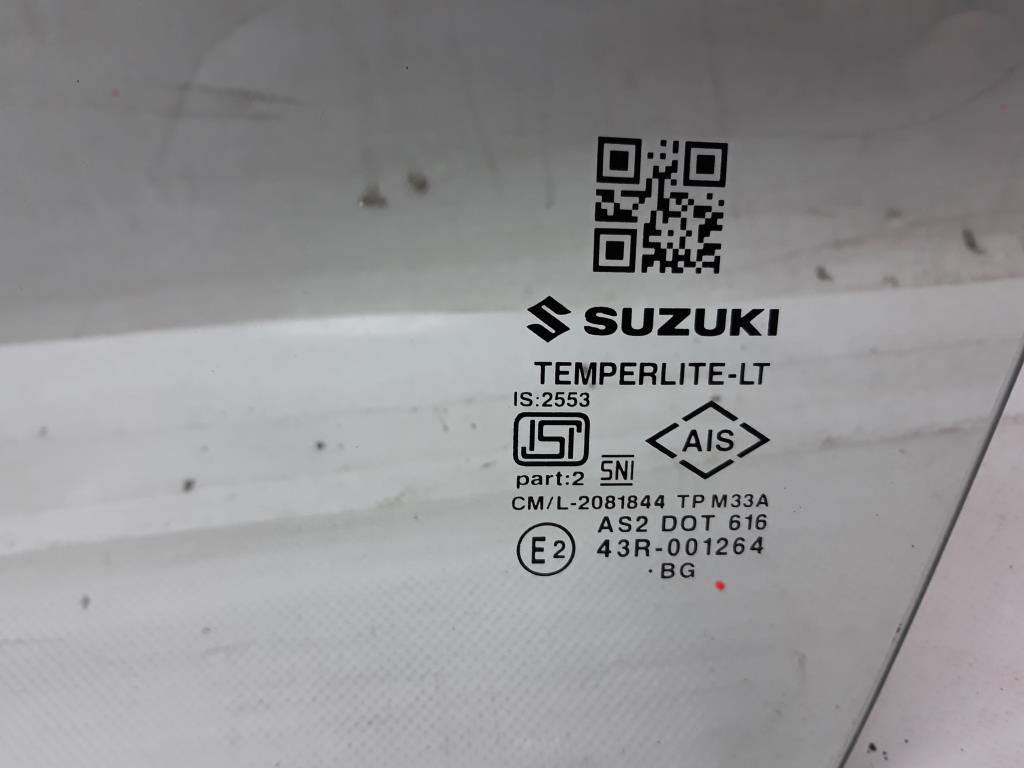 Suzuki Baleno Türscheibe Tür links vorn original