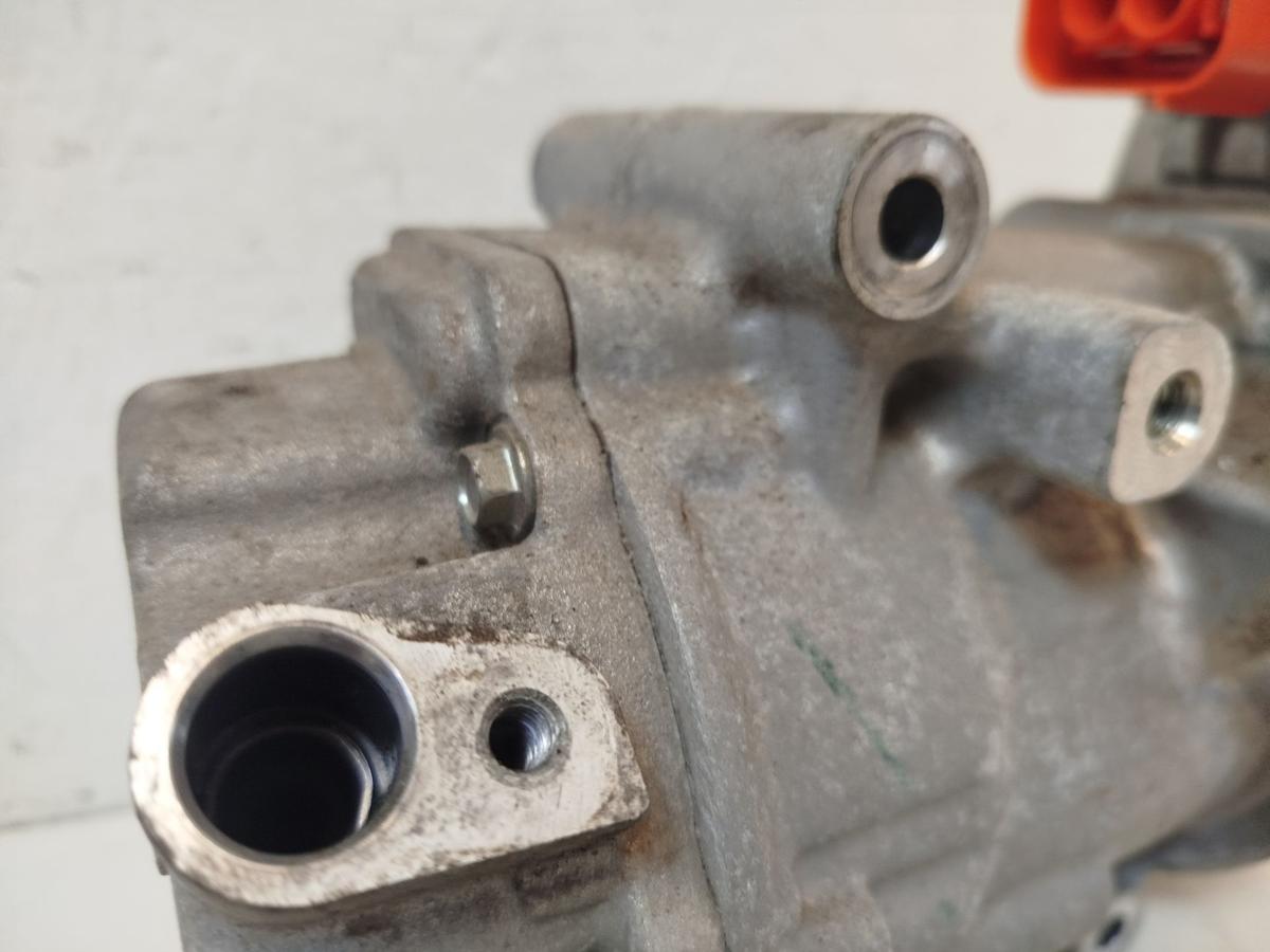 Nissan Leaf ZE1 40kWh Klimakompressor K&auml;ltemittelverdichter elektrisch OEM