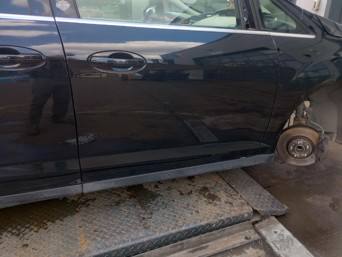 Ford Grand C-Max II orig Tür vorn rechts Beifahrertür Schwarz Bj 2012