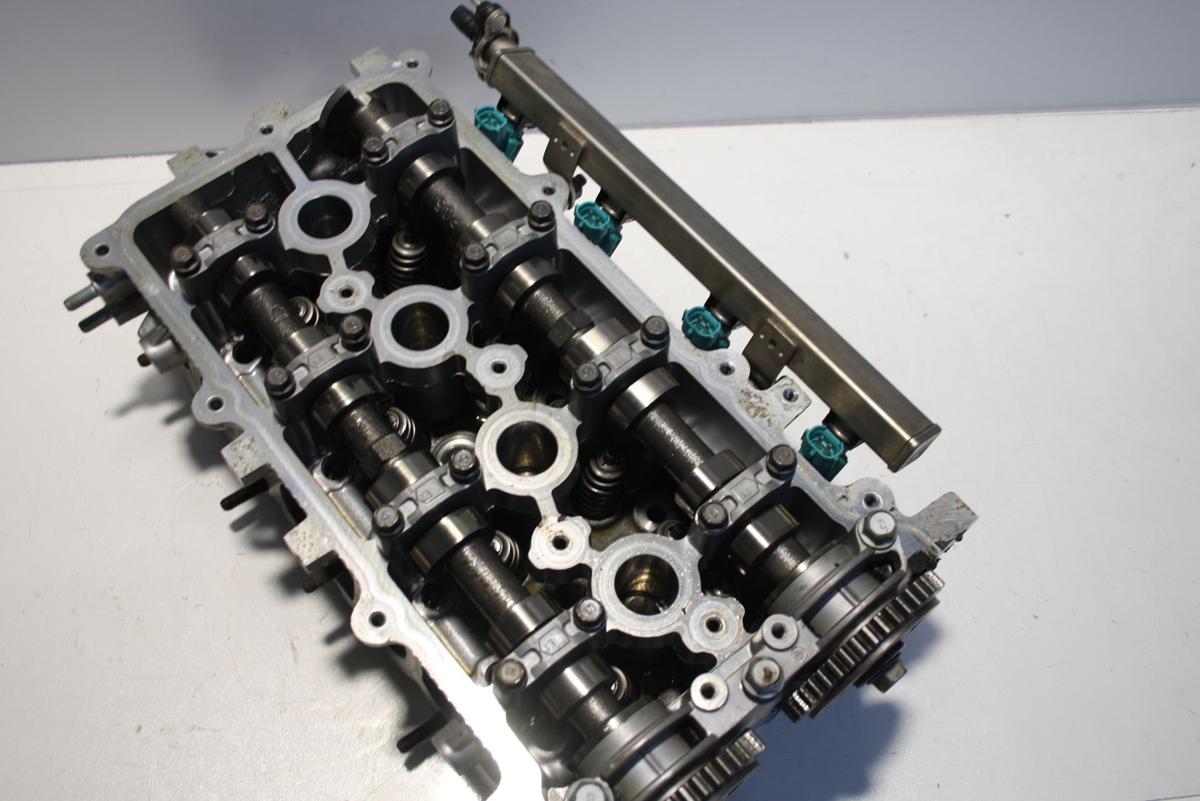 Hyundai i20 orig Zylinderkopf 1.2 63kW Benzin Bj 2015